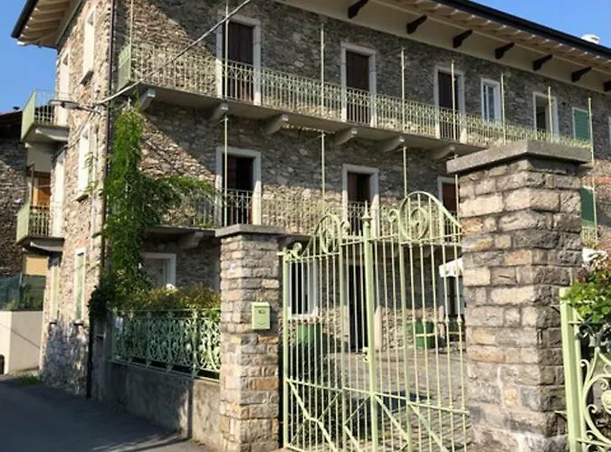 Ma Maison Art Brovello-Carpugnino